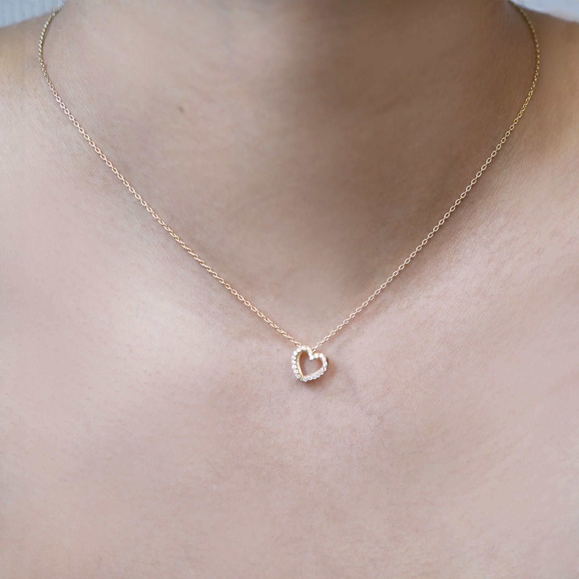 Eclipse Open Heart Pavé  Diamond Gold Necklace 14K Gold