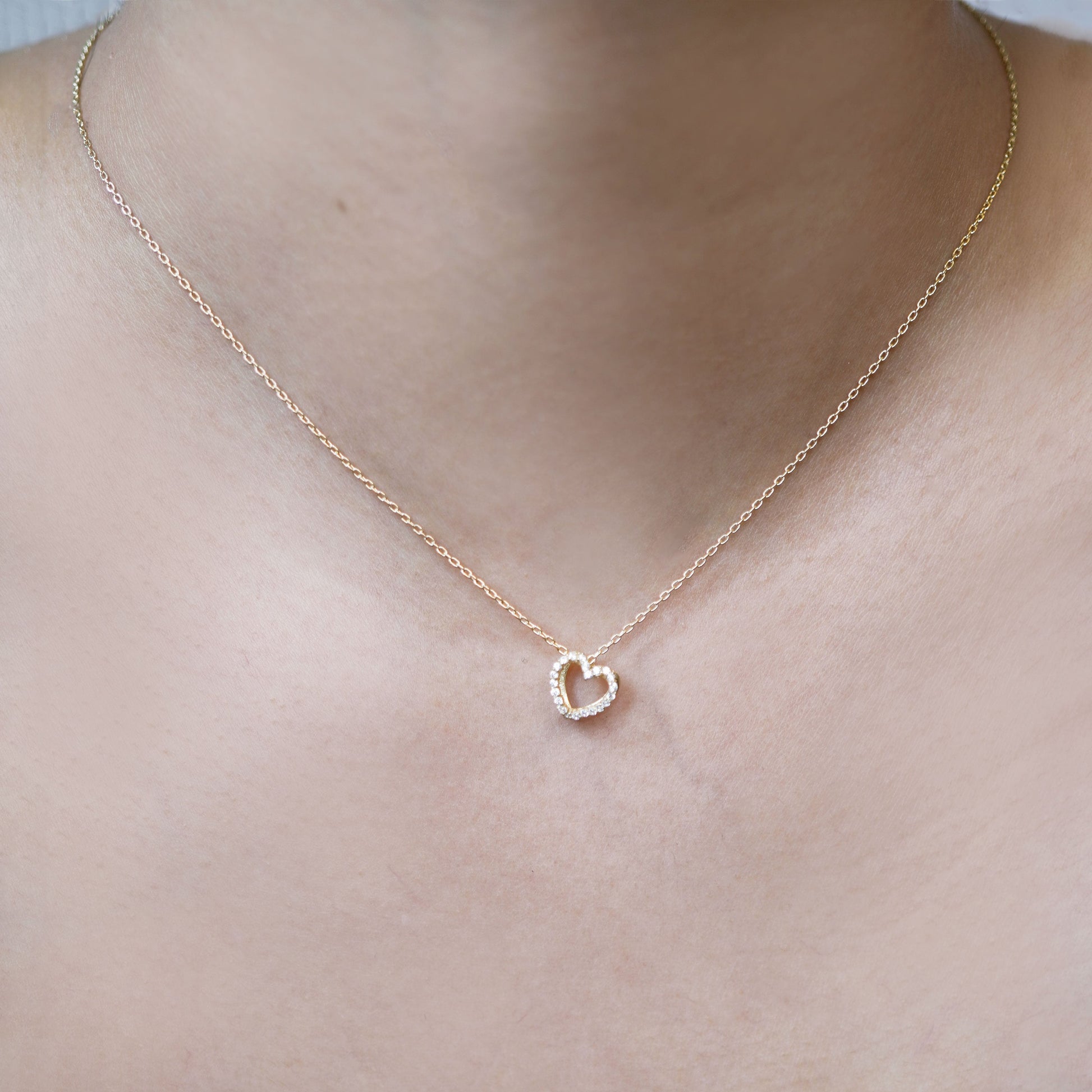 Eclipse Open Heart Pavé  Diamond Gold Necklace 14K Gold