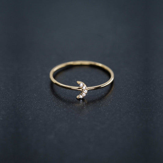 Crescent Moon Line Pavé Lab Diamond Ring 14K Gold