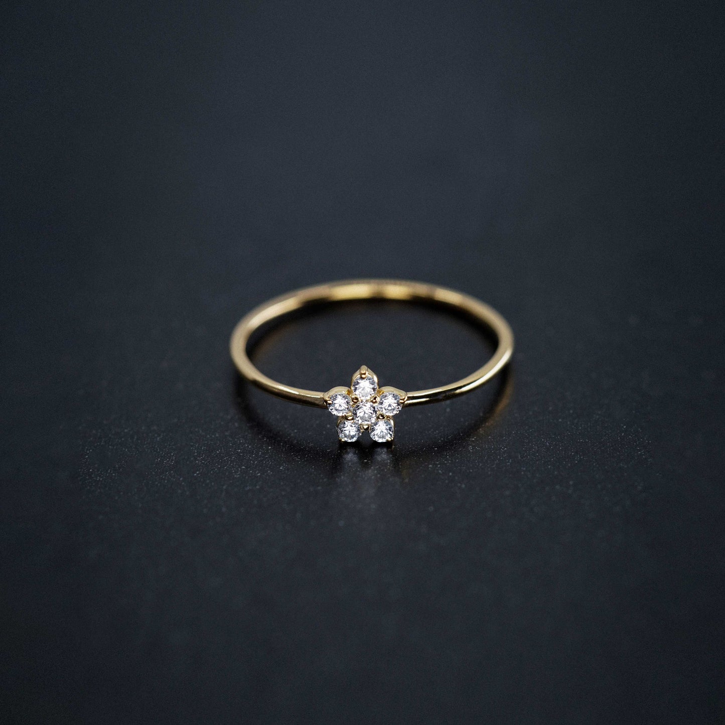 Flower Line Pavé Diamond Ring 14K Gold