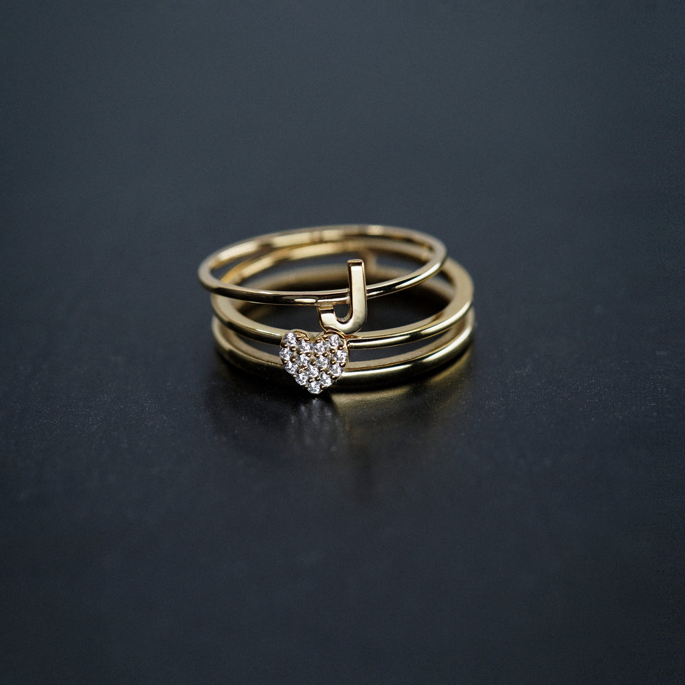 
          
          Load image into Gallery viewer, Heart Diamond Gold Ring
          
          