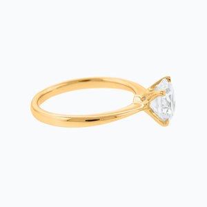 
          
          Load image into Gallery viewer, Anne Round Solitaire Ring 18K Yellow Gold
          
          