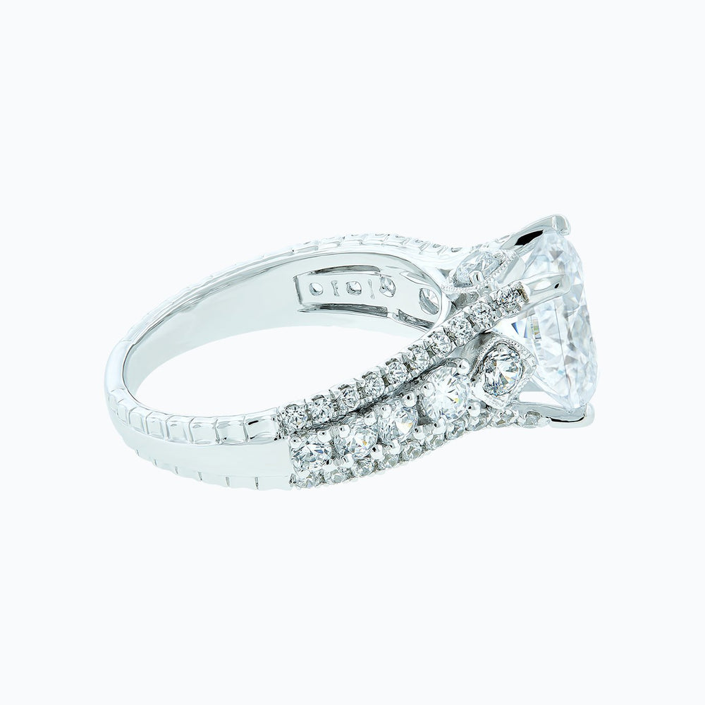 
          
          Load image into Gallery viewer, Veda Round Pave Diamonds Ring 18K White Gold
          
          