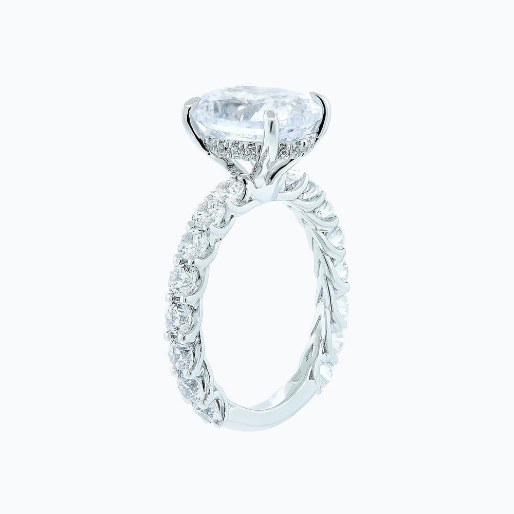 
          
          Load image into Gallery viewer, Hanna Lab Created Diamond Oval Pave Diamonds White Gold Ring
          
          